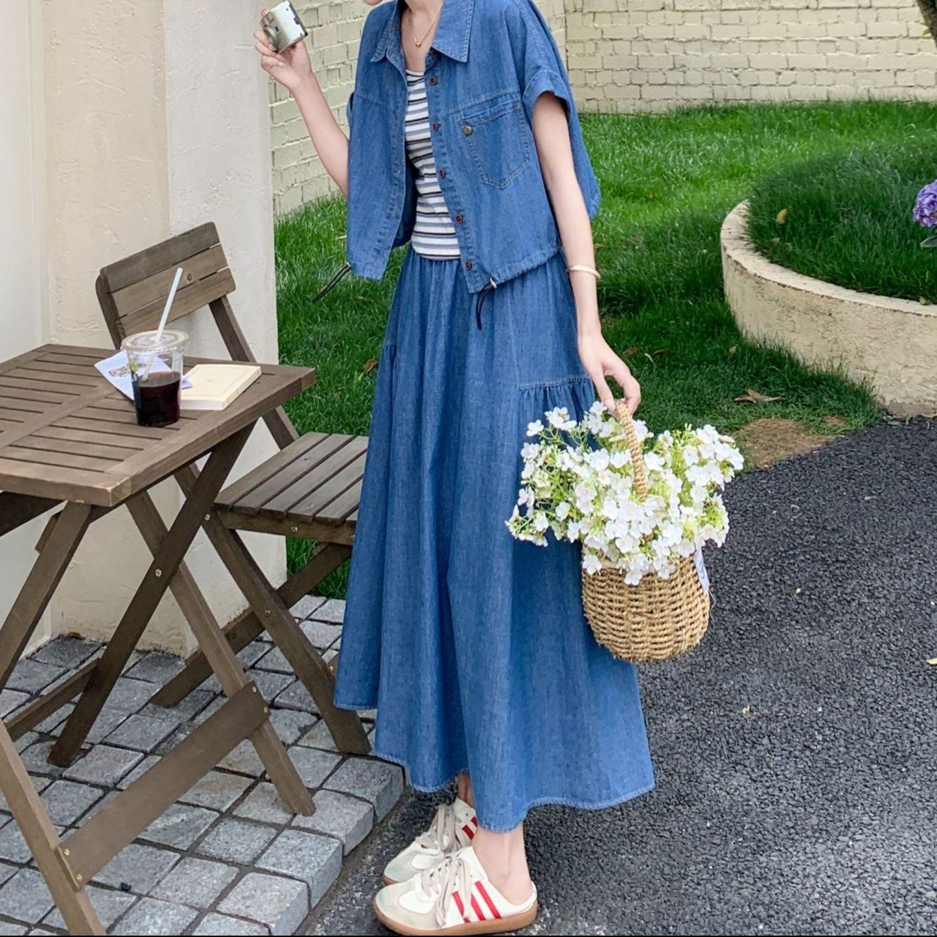 https://fulmo-img-server.com/denimmode/1778818600305_psscj49q_h8dtevet.jpeg