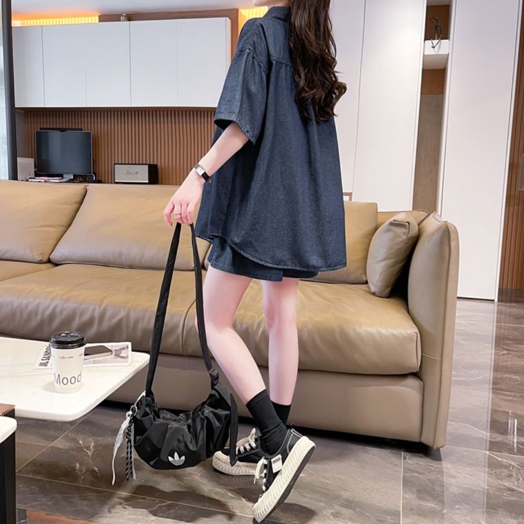 https://fulmo-img-server.com/denimmode/1779156345770_kqw6isao_d132rw6p.jpeg