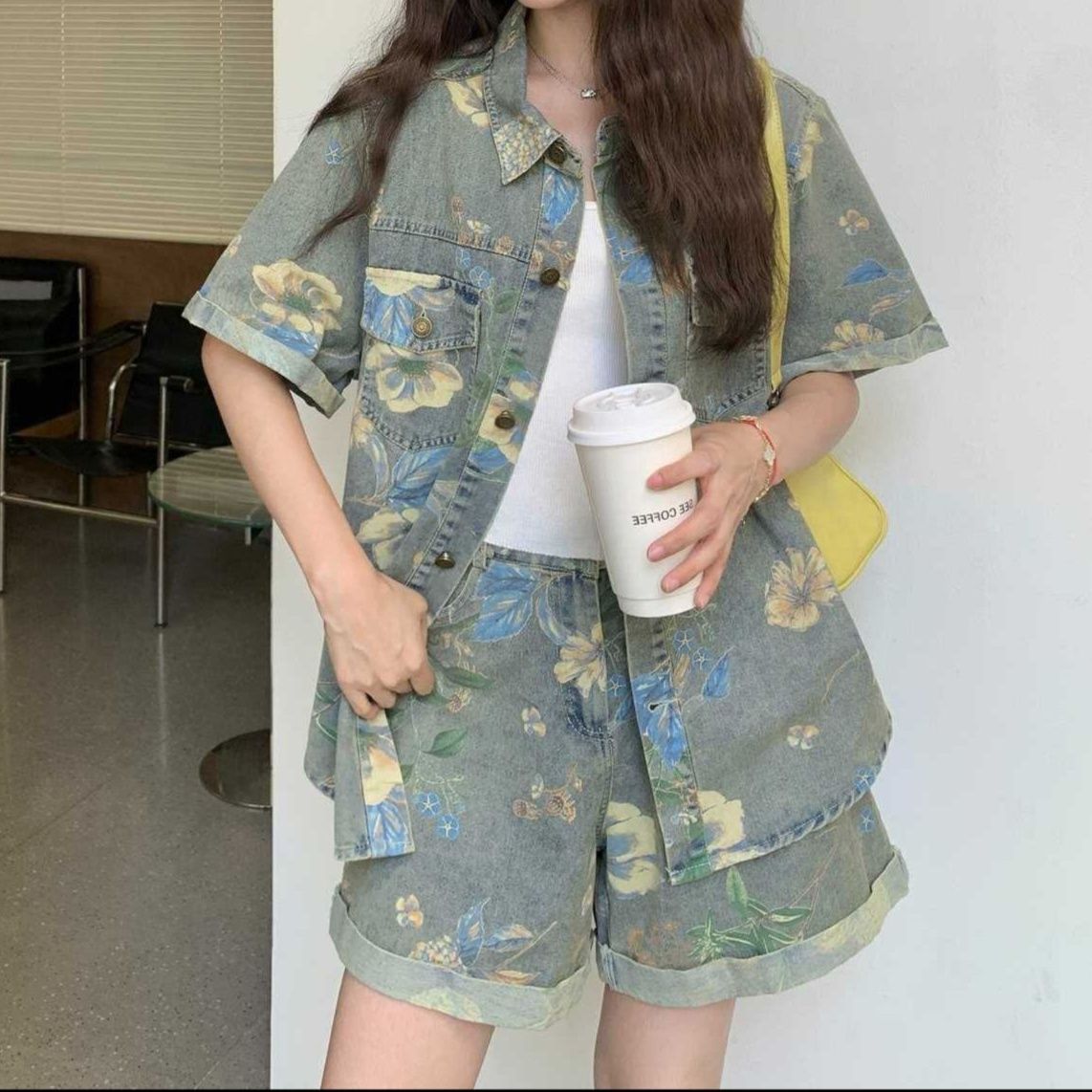 デニムセットアップ 花柄半袖シャツ&ショートパンツ 夏向け レトロかわいい香港風上下セット