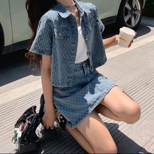 https://fulmo-img-server.com/denimmode/1779165031380_uon6oazd_lv9aiytp.jpeg