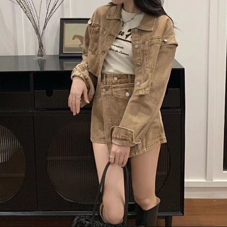 https://fulmo-img-server.com/denimmode/1779244525848_u6xc987a_fzejevcm.jpeg