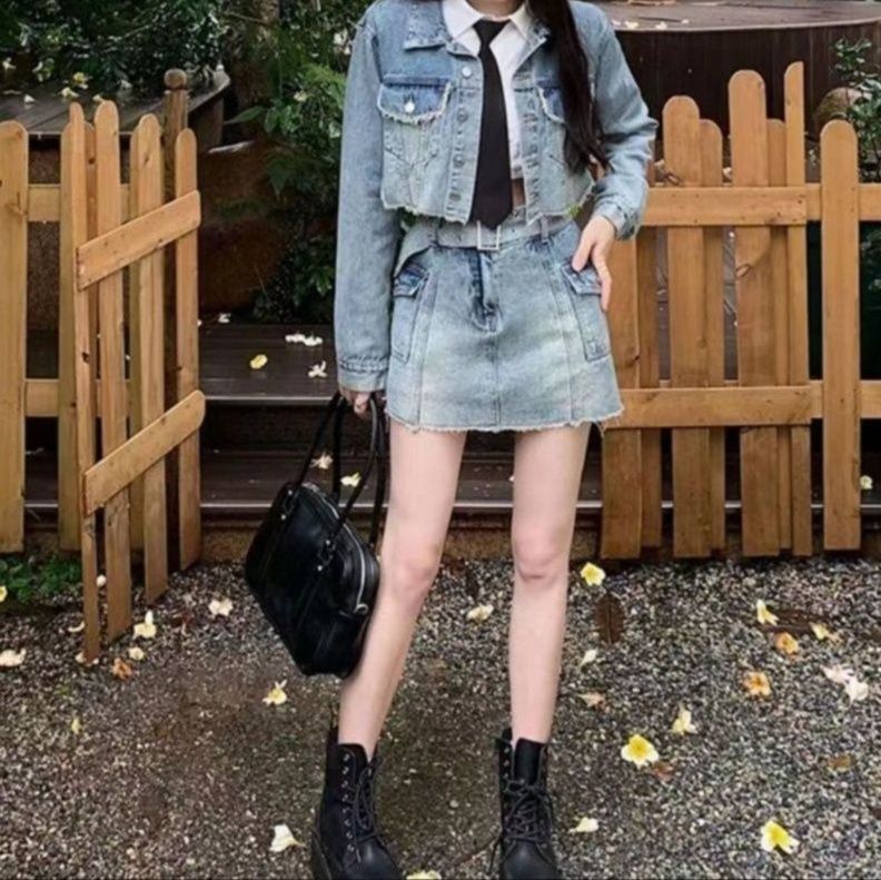 https://fulmo-img-server.com/denimmode/1779337048976_l4k6clhv_zyfng27x.jpeg