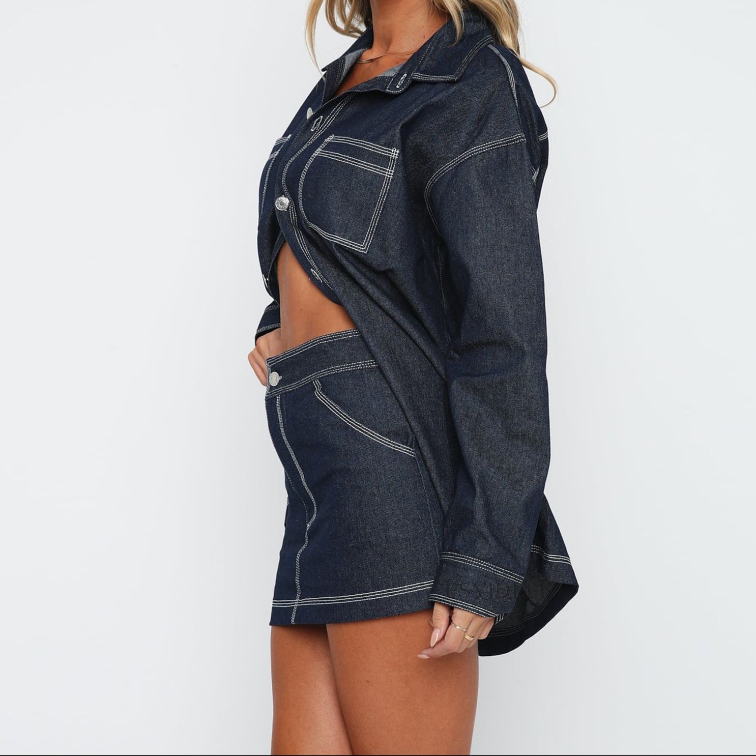 https://fulmo-img-server.com/denimmode/1779416105921_qj9ds4gn_i51knvdd.jpeg