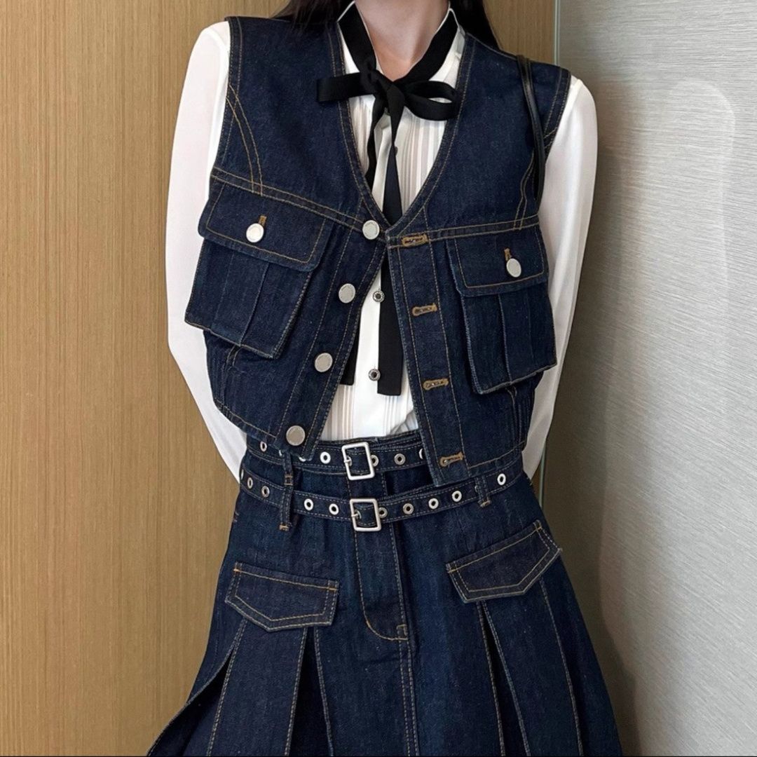 https://fulmo-img-server.com/denimmode/1779428912522_yqmqa6en_iu5icjrg.jpeg