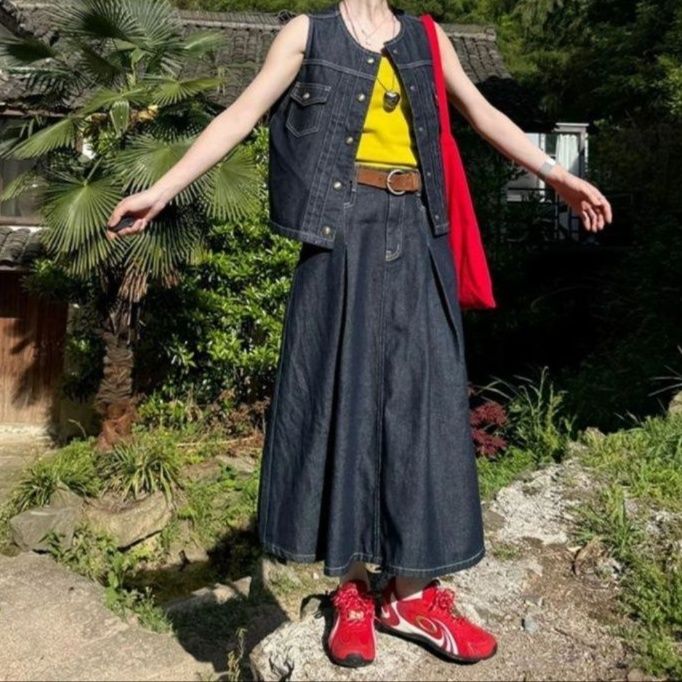https://fulmo-img-server.com/denimmode/1779509564500_mluiwxlg_k5nsdles.jpeg