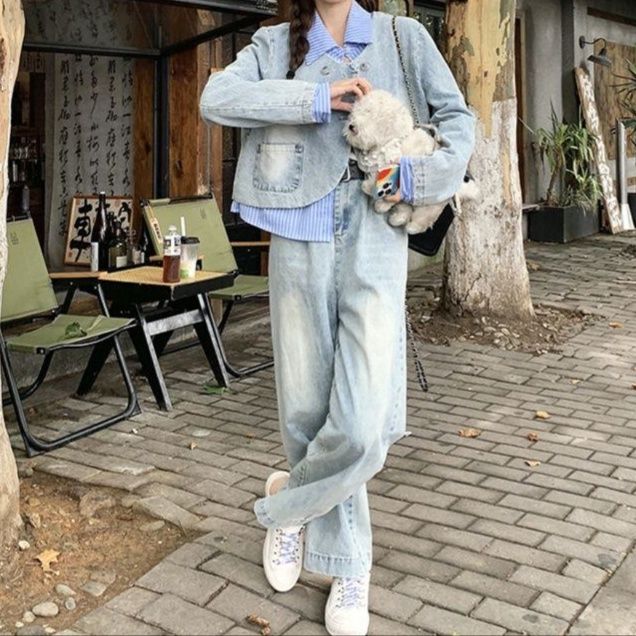 デニムセットアップ ストライプレイヤード風ジャケット×ゆったりストレートパンツ 春秋向け 塩系カジュアル2点セット