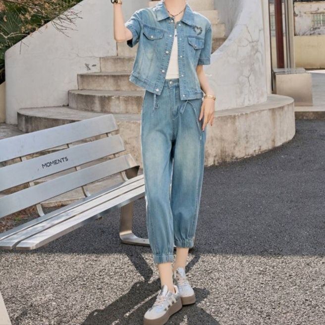 ハートモチーフデニム半袖ジャケット＆ハイウエストクロップドパンツ 着回し抜群 爽やか細見えセットアップ