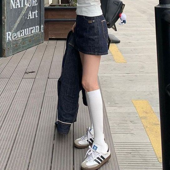 https://fulmo-img-server.com/denimmode/1782188724328_k1qm7vup_yq7h96zl.jpeg