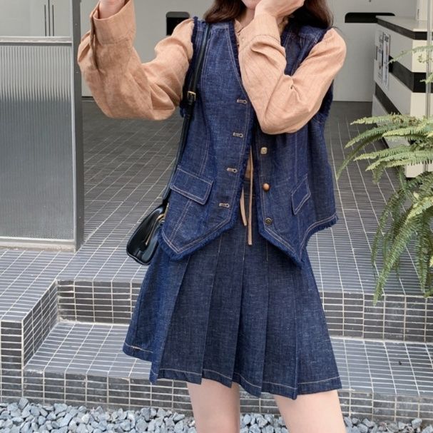 https://fulmo-img-server.com/denimmode/1783474444483_x1846oyn_rocm3jm7.jpeg