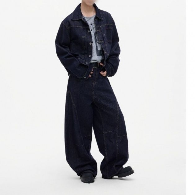 デニムセットアップ ショート丈デニムジャケットとワイドパンツのセットアップ