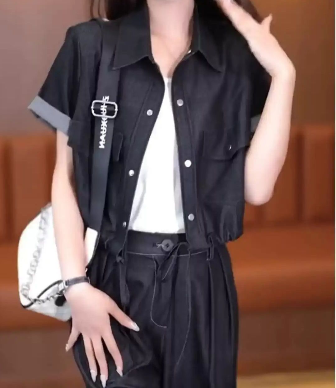 https://fulmo-img-server.com/denimmode/1785817256001_v71e9ruk_3afmih4e.jpeg