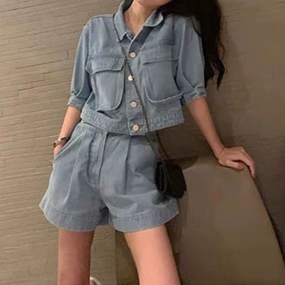 デニムセットアップ デニムジャケットとショートパンツの上下セット