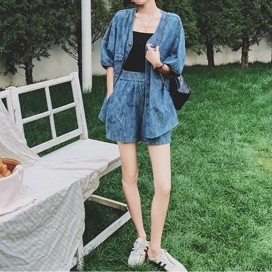 https://fulmo-img-server.com/denimmode/1785991778957_4wo9wmws_rqeubc13.jpeg