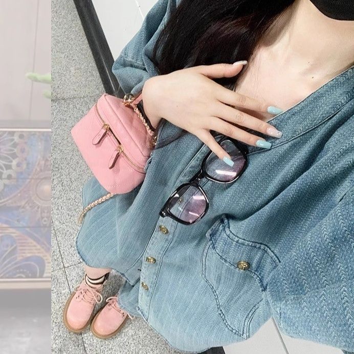 https://fulmo-img-server.com/denimmode/1786166933153_7lp0r84n_3bfi2m6i.jpeg