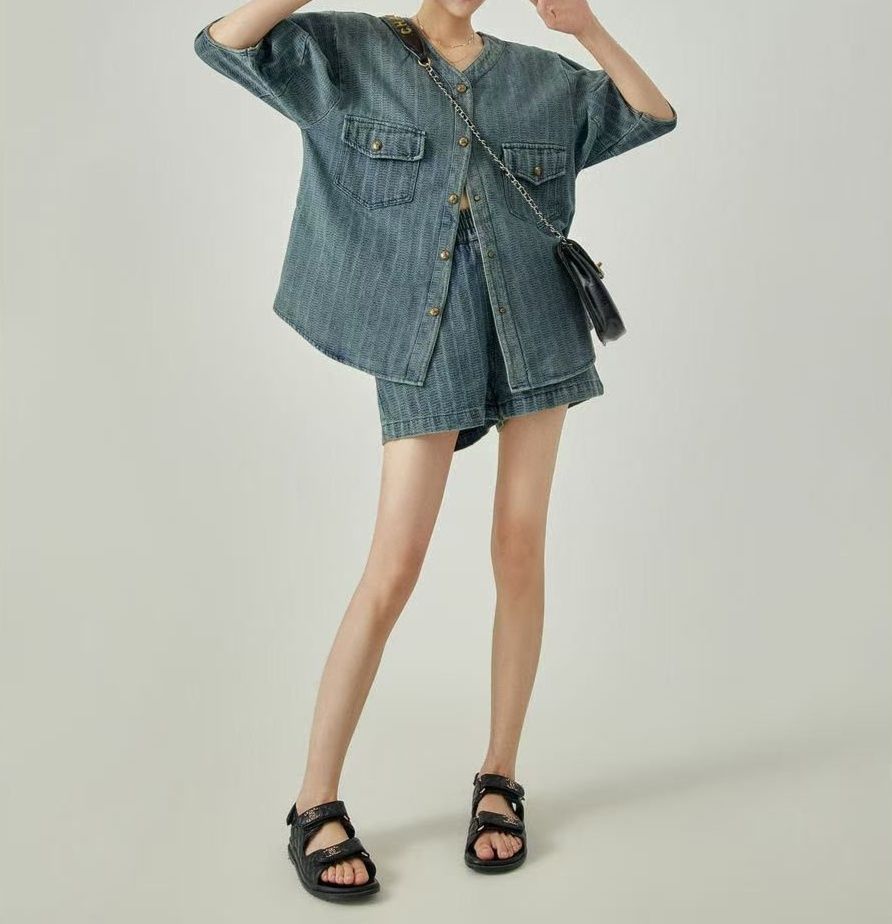 https://fulmo-img-server.com/denimmode/1787031546602_uhwv77z4_4zn31932.jpeg
