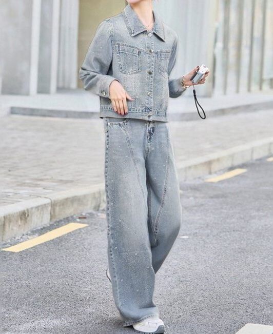 https://fulmo-img-server.com/denimmode/1787199473827_21azdx5i_12jcrd4s.jpeg