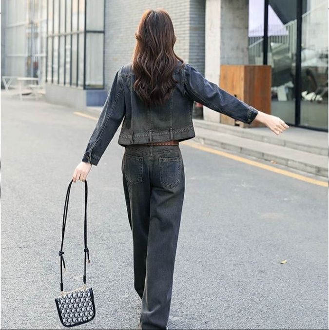 https://fulmo-img-server.com/denimmode/1787278669583_z08p3o4r_dktmmt0u.jpeg