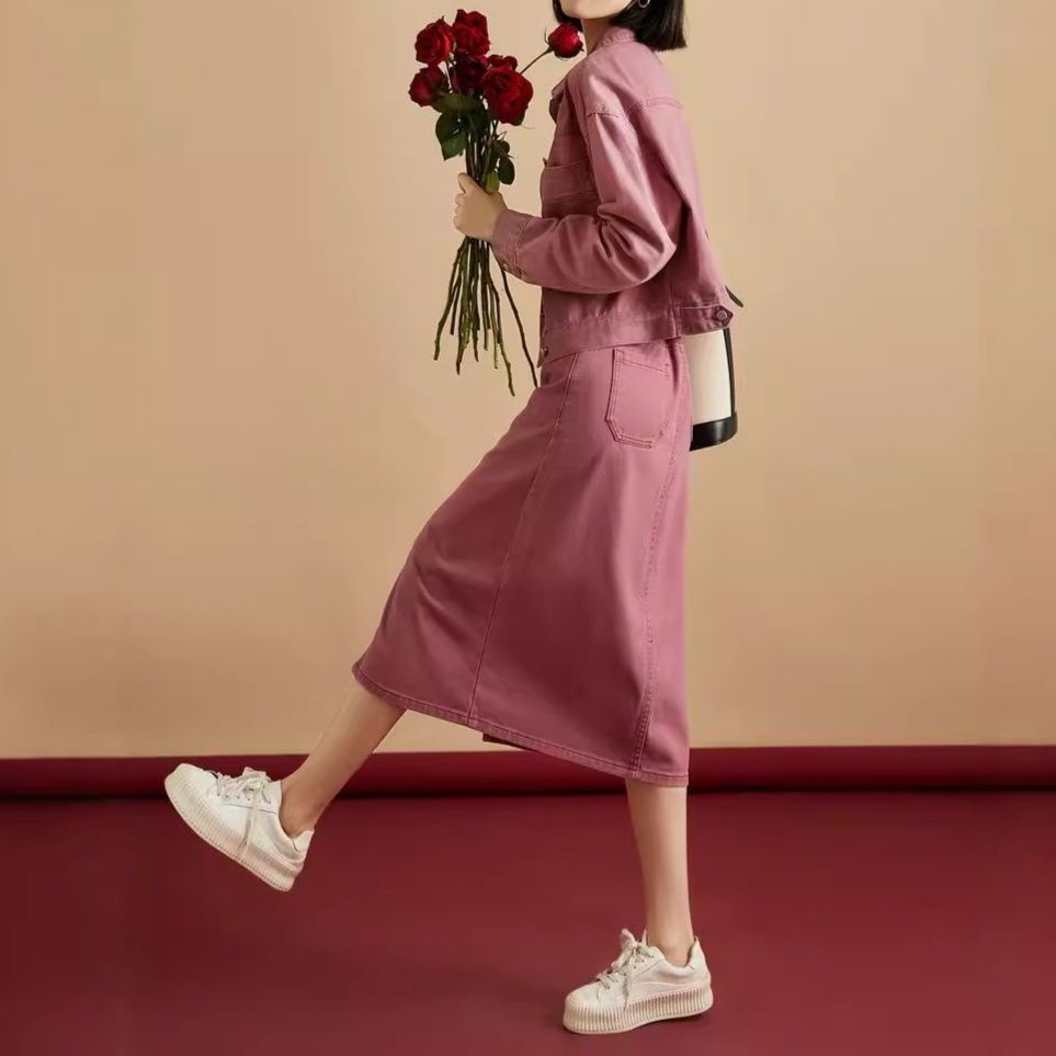 https://fulmo-img-server.com/denimmode/1787367817070_5e5t7lg8_ysnvfxeh.jpeg