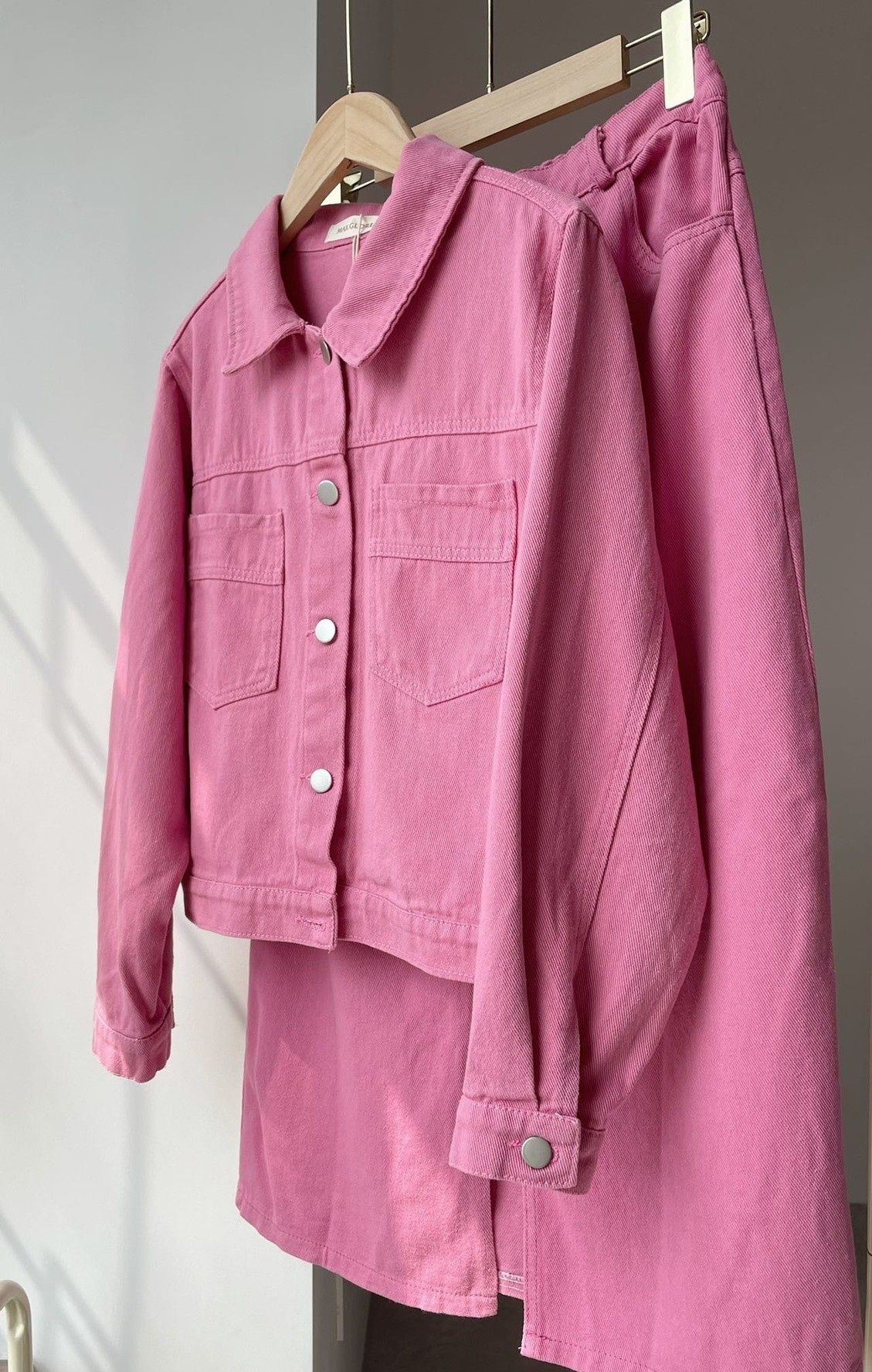 https://fulmo-img-server.com/denimmode/1787367854071_bh65bfhu_sqzijiap.jpeg