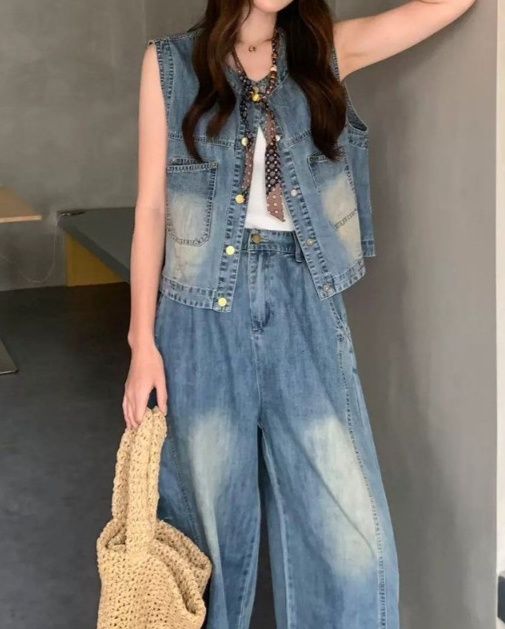 https://fulmo-img-server.com/denimmode/1788151666088_ix162ml4_g3m5qxk0.jpeg