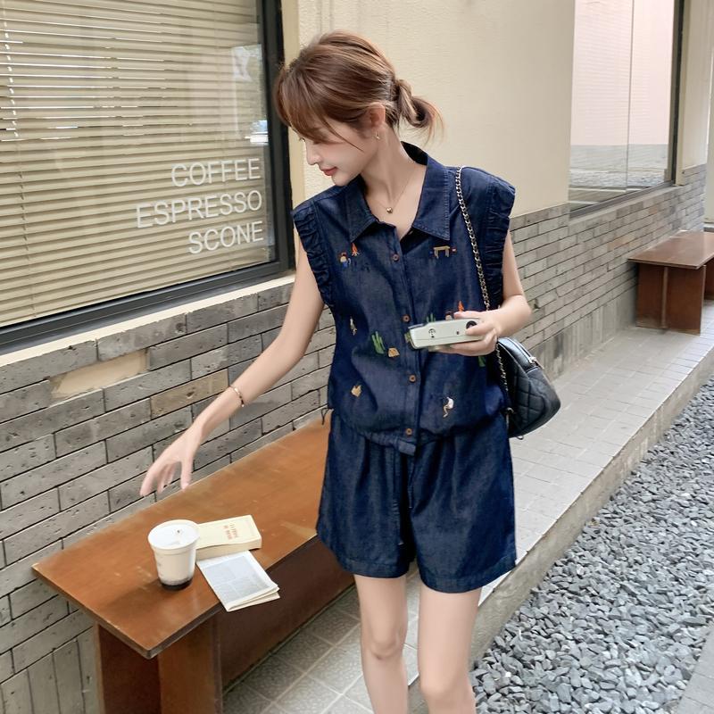 https://fulmo-img-server.com/denimmode/1a351fe9-3225-475a-b21b-8e9c270063d3.jpg