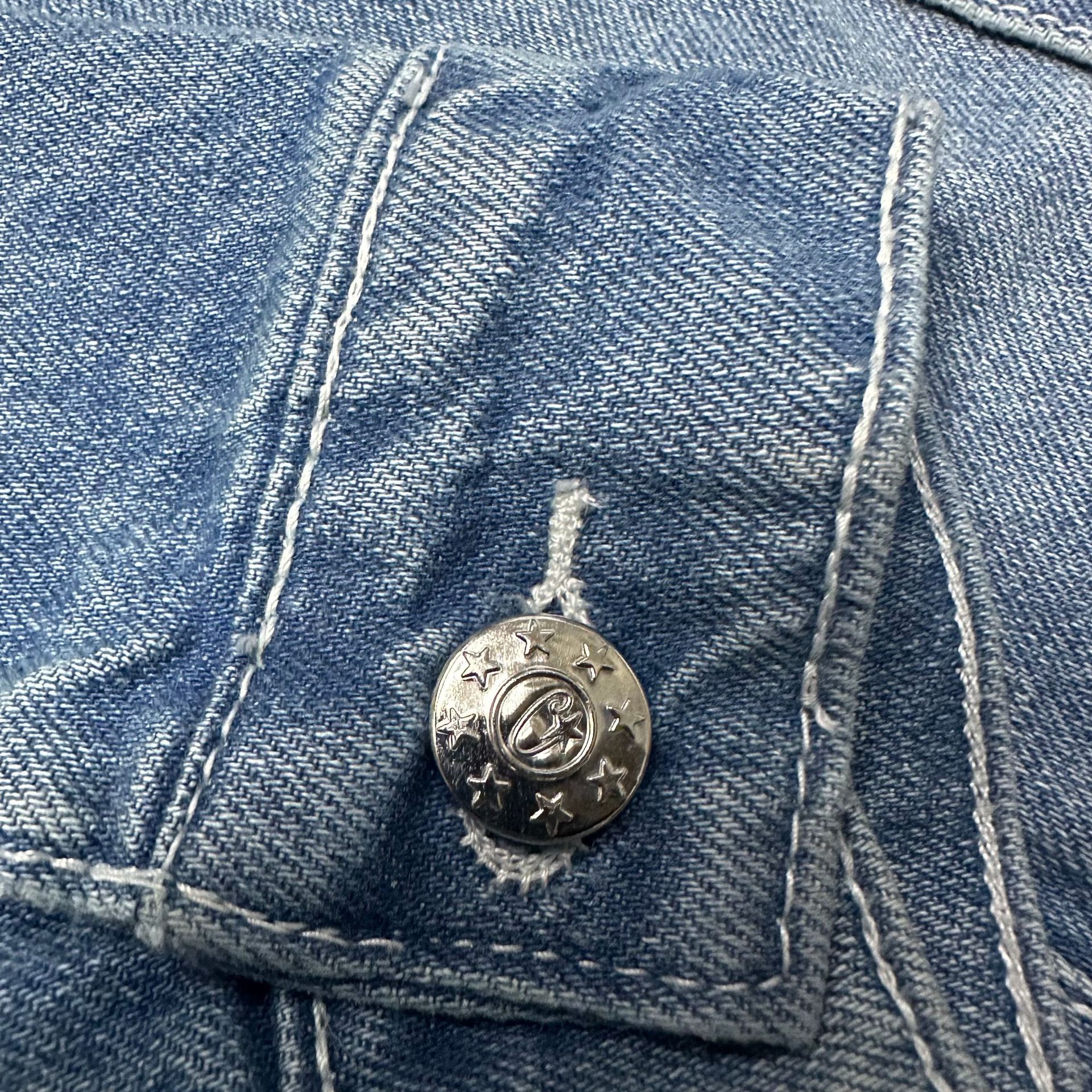 https://fulmo-img-server.com/denimmode/1e25a4ad-747e-457e-8418-18d19bc23e04.jpg
