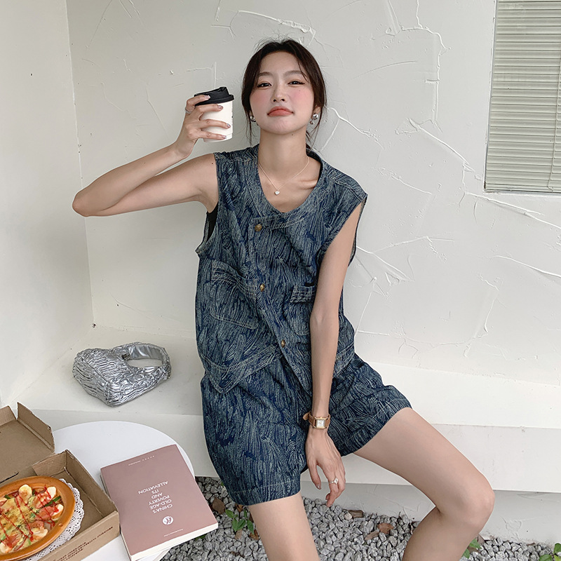 https://fulmo-img-server.com/denimmode/28a9e4eb-b021-4340-9450-0eca29f919d2.jpg