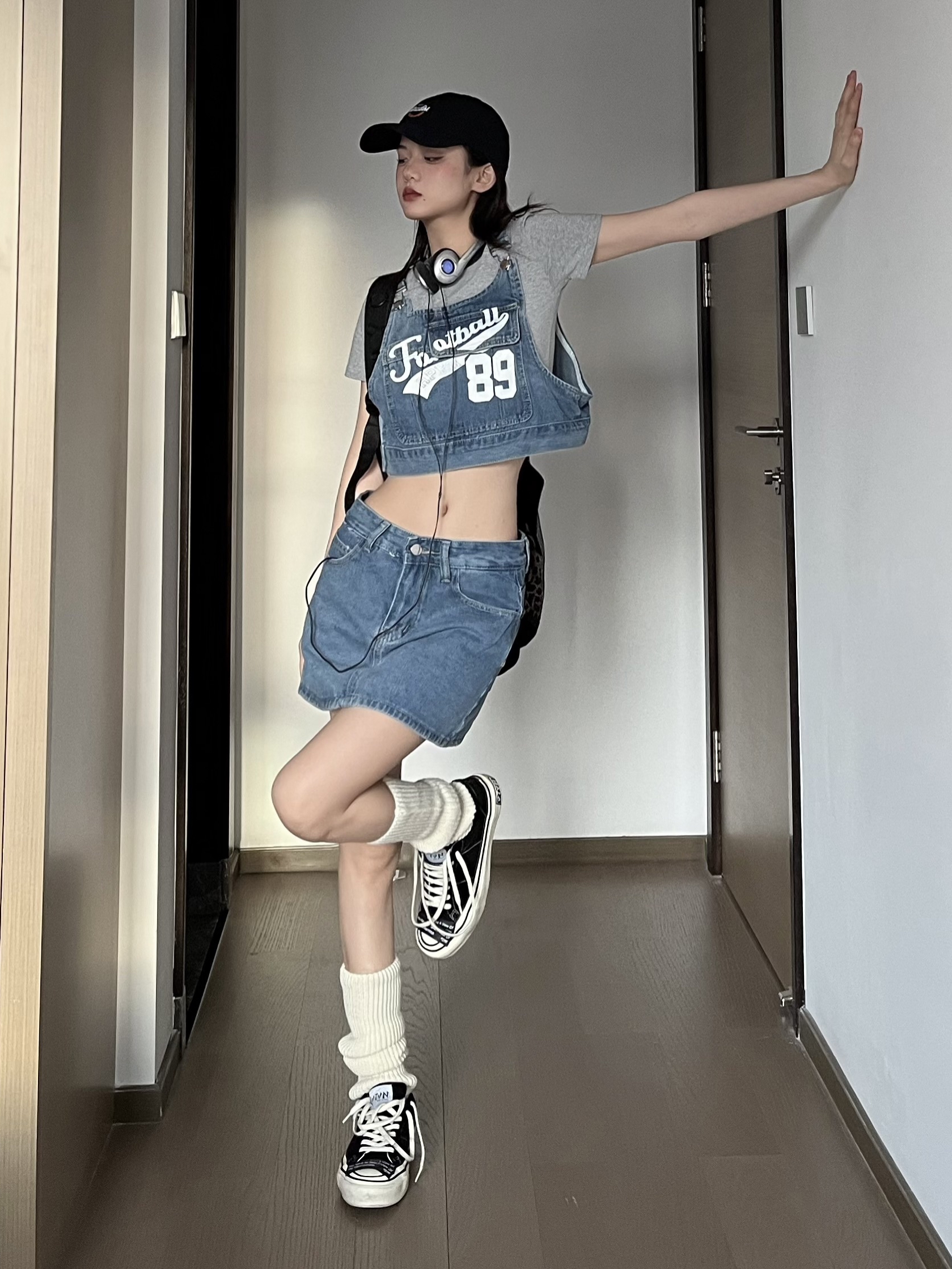 https://fulmo-img-server.com/denimmode/2ae229f0-ffc2-45cc-9618-cbd880f493b2.jpg