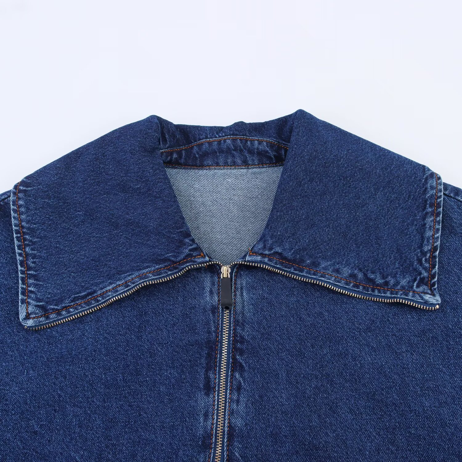 https://fulmo-img-server.com/denimmode/3f4792a5-e625-49dc-8d4e-30286774026b.jpg