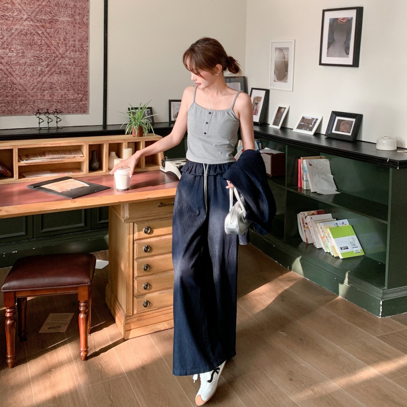 https://fulmo-img-server.com/denimmode/51e10934-0f91-4101-9c57-57cb30ba1591.jpg