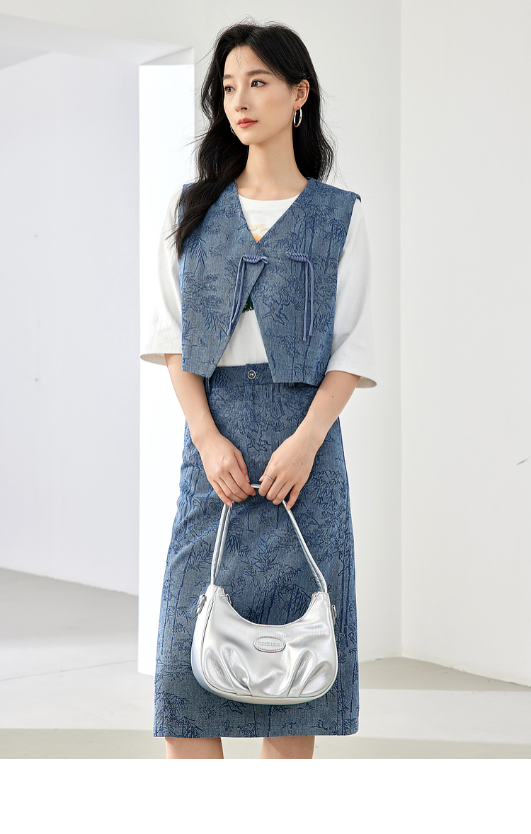 デニムセットアップ 草木模様入り織物ベスト付きスカートセット