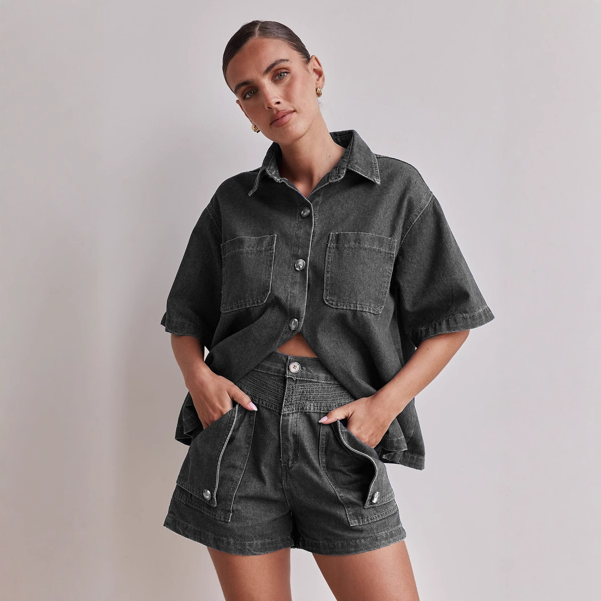 https://fulmo-img-server.com/denimmode/62984323-dd86-46fd-ac08-39600f97bd56.jpg