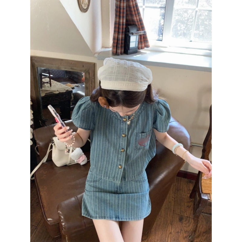 https://fulmo-img-server.com/denimmode/6d198c53-4c7f-480e-8817-ab48fe9e1d87.jpg
