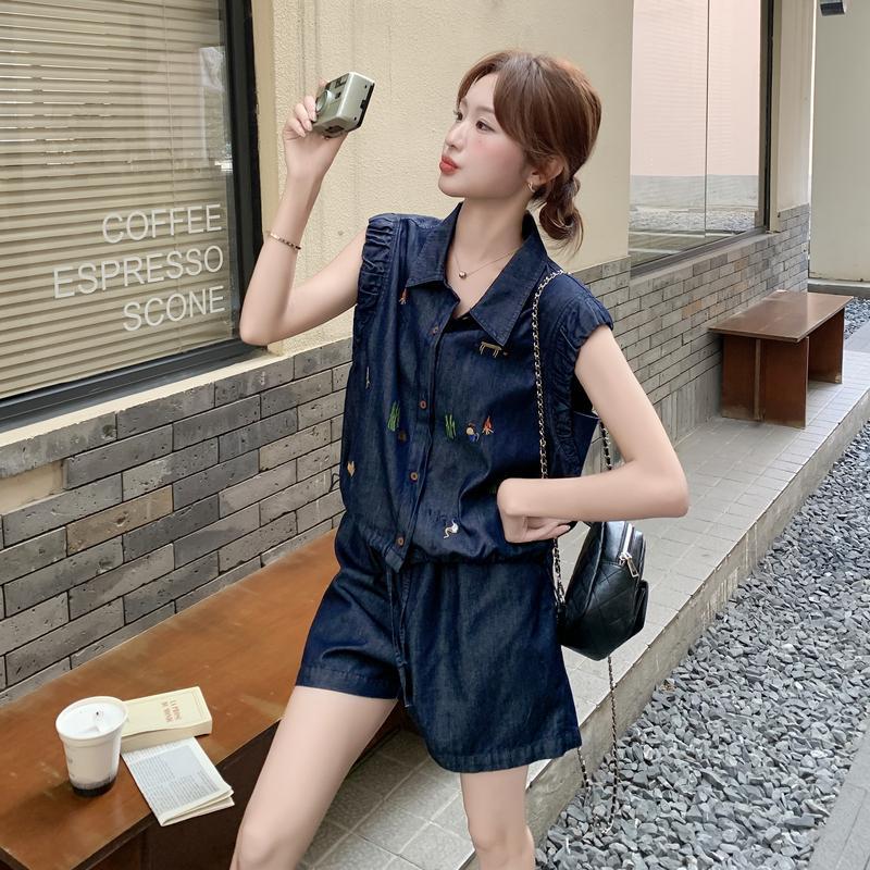 https://fulmo-img-server.com/denimmode/70f6b526-f1ab-4aff-97f5-c4d85d99969b.jpg