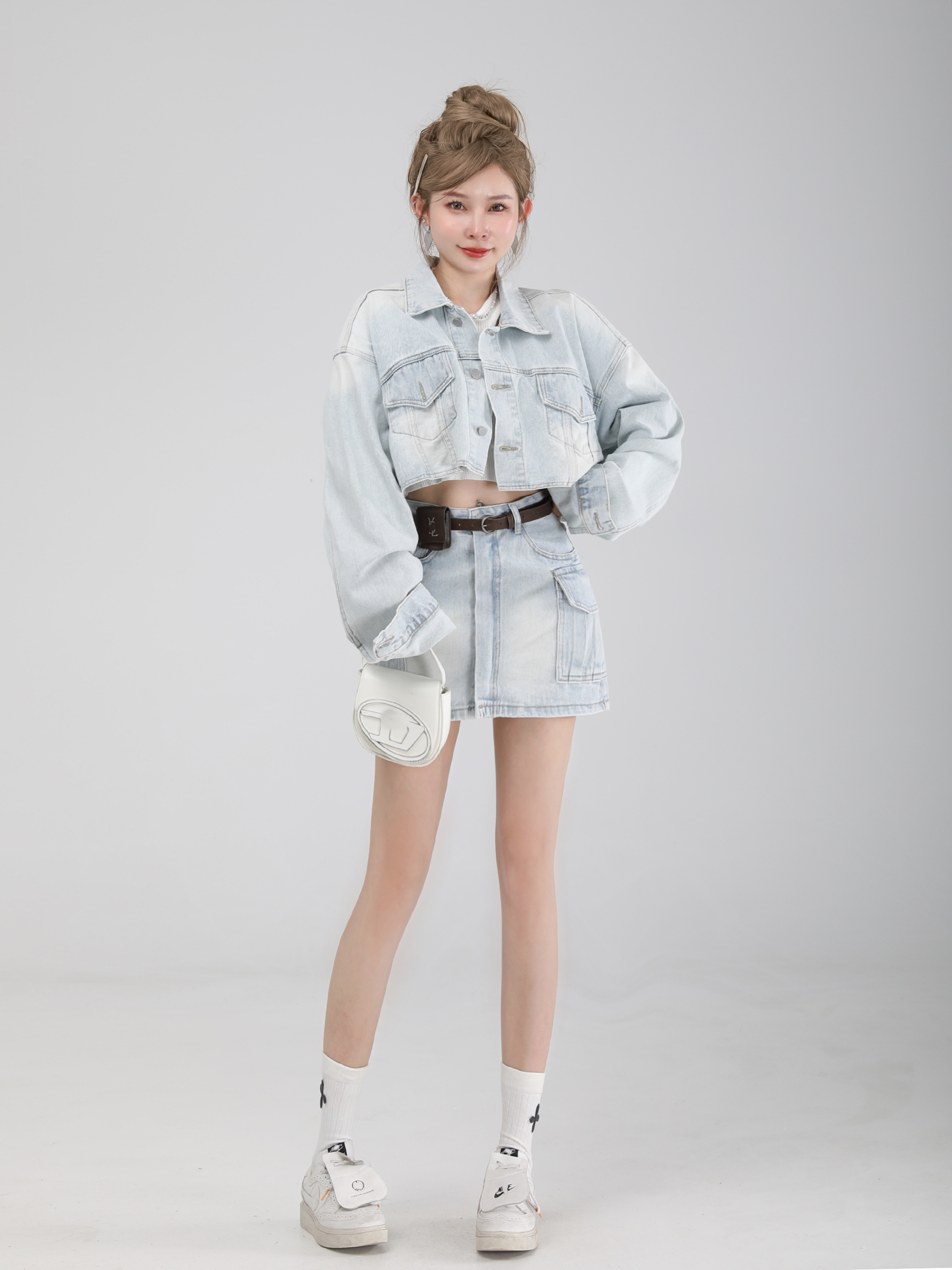 https://fulmo-img-server.com/denimmode/79a1c5ad-cc0c-451f-8e6e-560aa6a32467.jpg