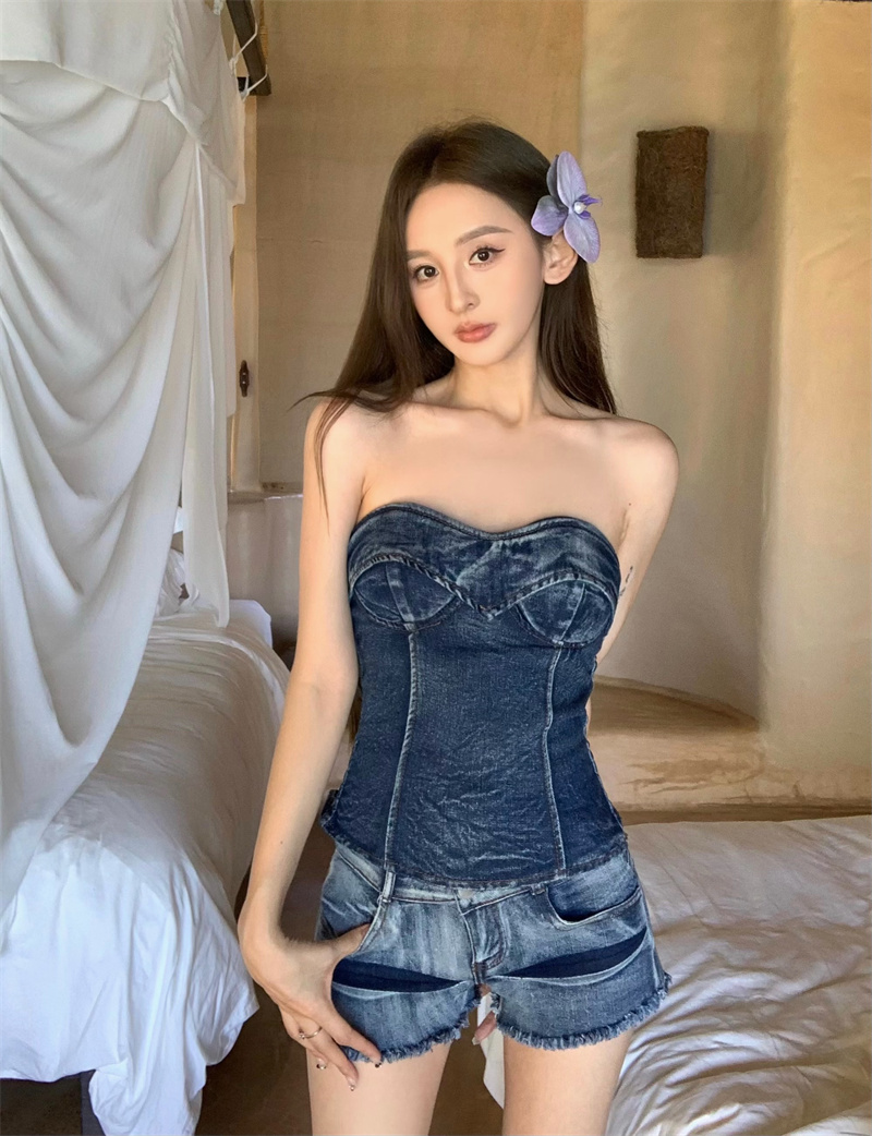 デニムセットアップ 胸元美人 デニムビスチェ ショートパンツセット