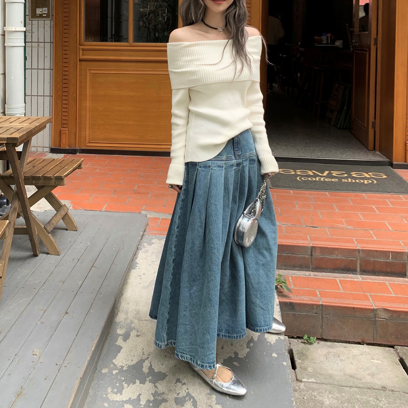 https://fulmo-img-server.com/denimmode/8a4222a2-fe1d-46d4-8166-9dfc13d66719.jpg