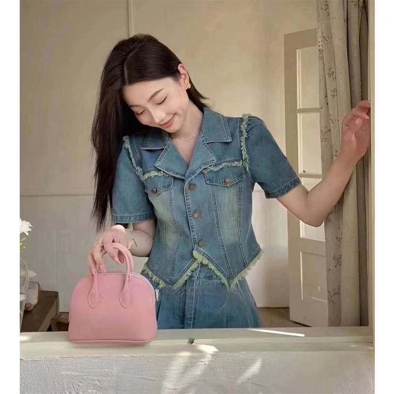 https://fulmo-img-server.com/denimmode/a473c511-3f77-4387-80ef-8fd000966b9b.jpg