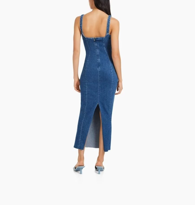 https://fulmo-img-server.com/denimmode/af6d9cdb-1371-480a-ab89-e586a24d7f96.jpg