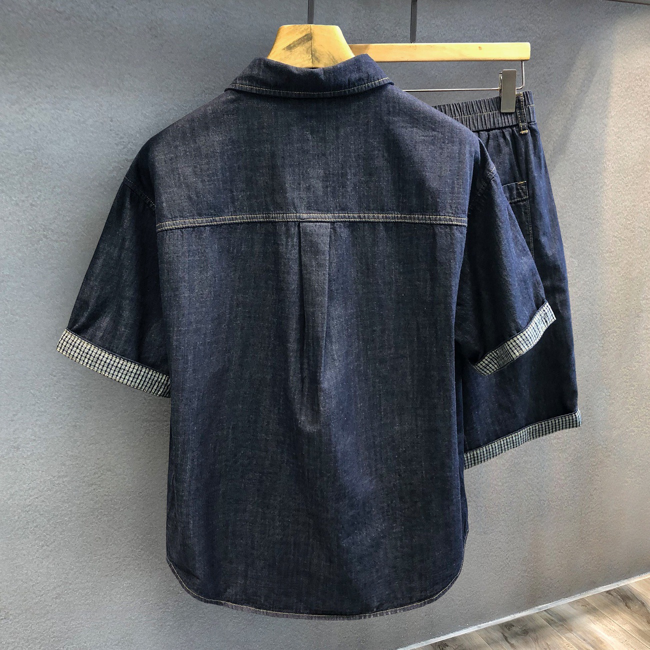 https://fulmo-img-server.com/denimmode/b15a1bca-169a-4f76-8c55-771a00b9e438.jpg