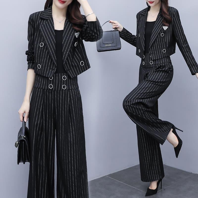 https://fulmo-img-server.com/denimmode/b8555e67-734b-4a15-b9a3-1aebca92e889.jpg