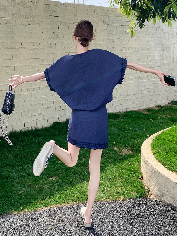 https://fulmo-img-server.com/denimmode/bab31504-cb2f-4d3a-80e8-18deb6779b6b.jpg