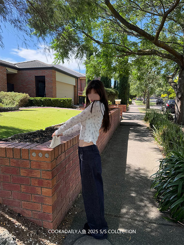 https://fulmo-img-server.com/denimmode/c41ef0e4-f9db-4d6d-ac89-7ce0e04a57c7.jpg