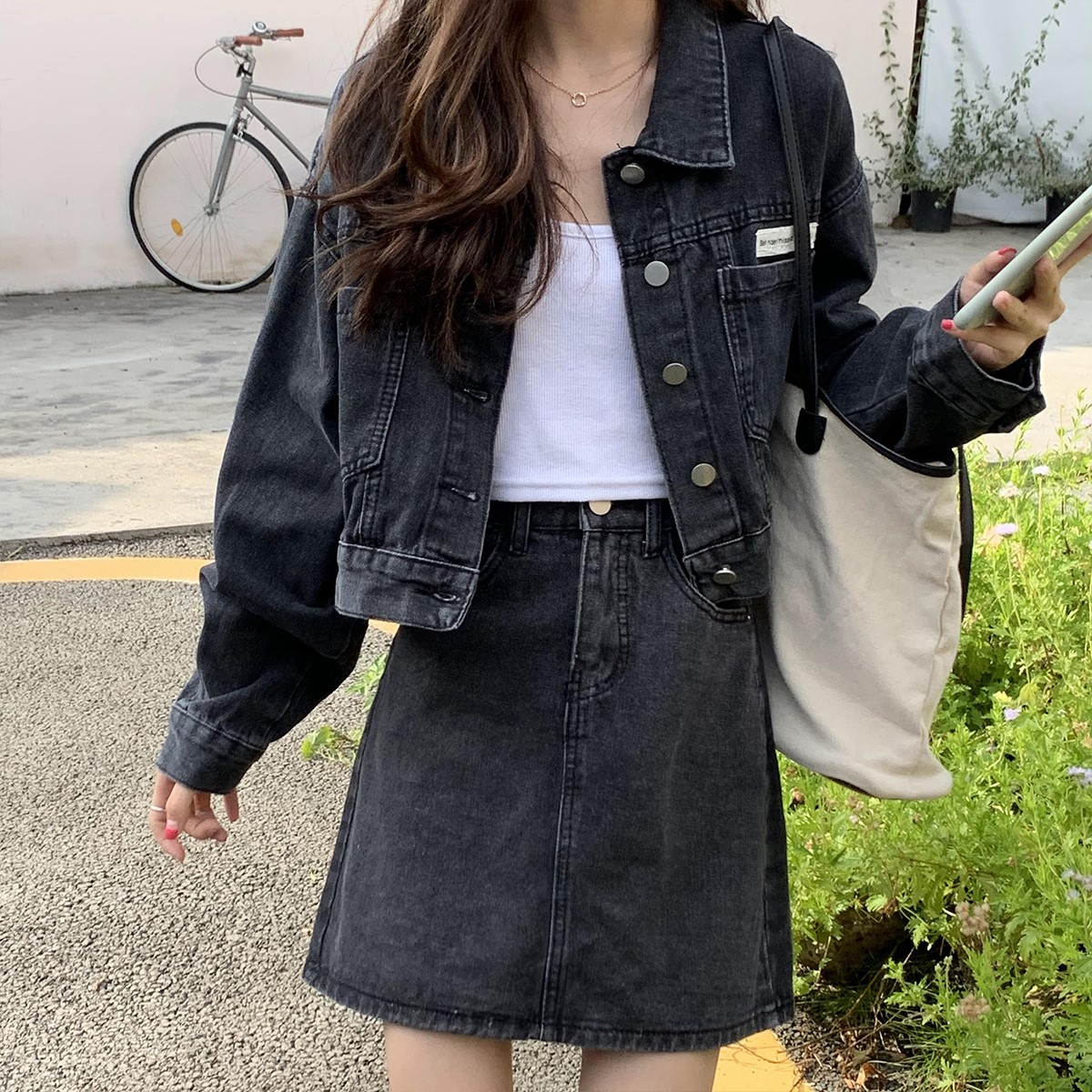 デニムセットアップ クラシックなカジュアルデニムセットアップ