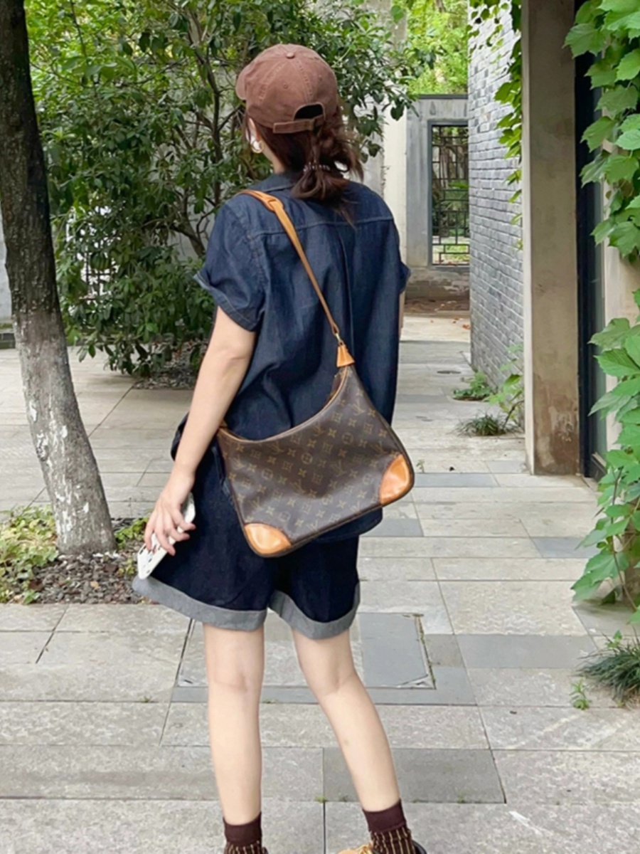 デニムセットアップ ゆったりポケット付きデニムセットアップ