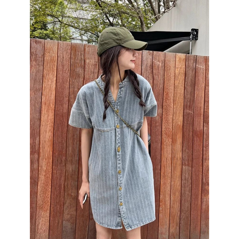 https://fulmo-img-server.com/denimmode/dde55101-d5ef-4a1e-9b20-ce99960c0d7c.jpg