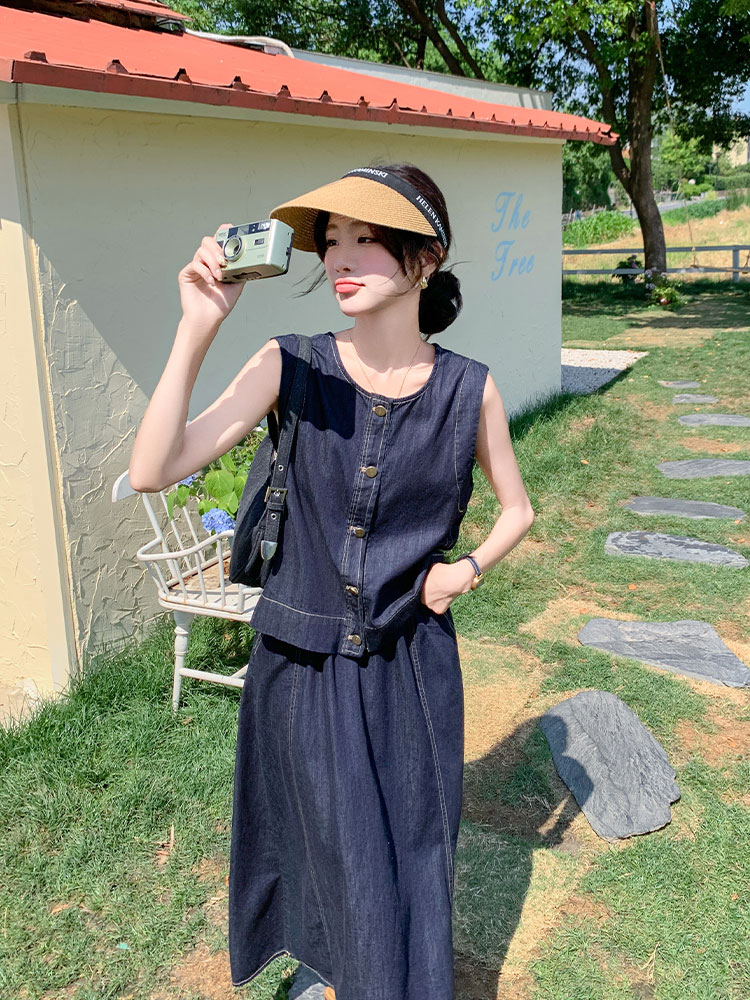 デニムセットアップ 日常彩る縫い目際立つセットアップ