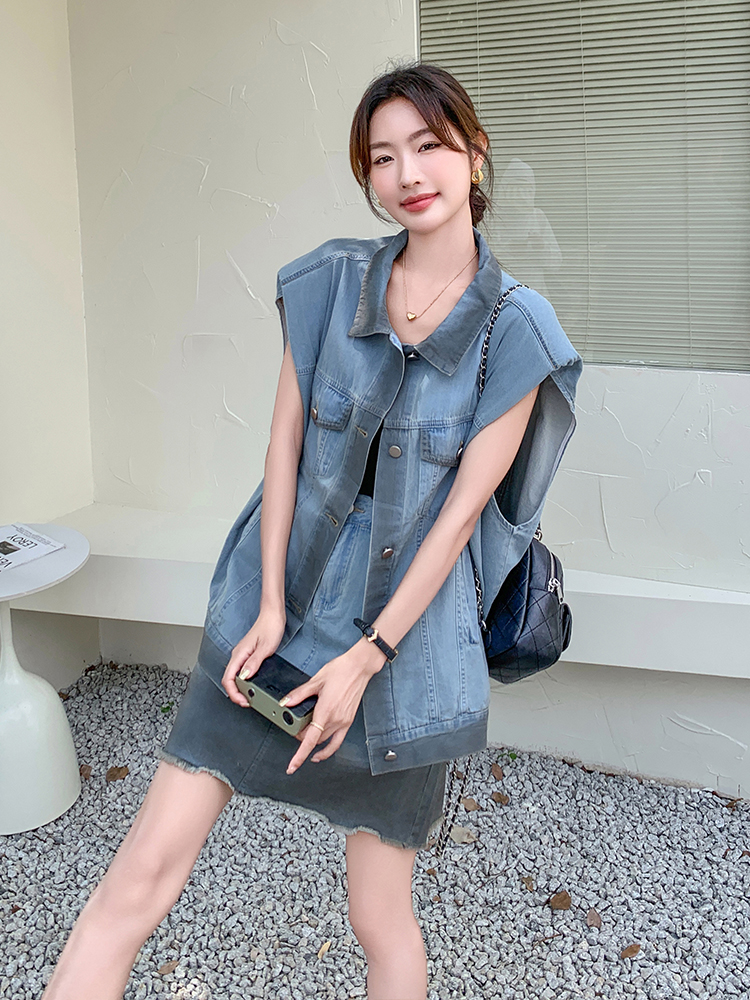 https://fulmo-img-server.com/denimmode/e4a4e945-0f6c-4965-8421-4b803c6e2b47.jpg