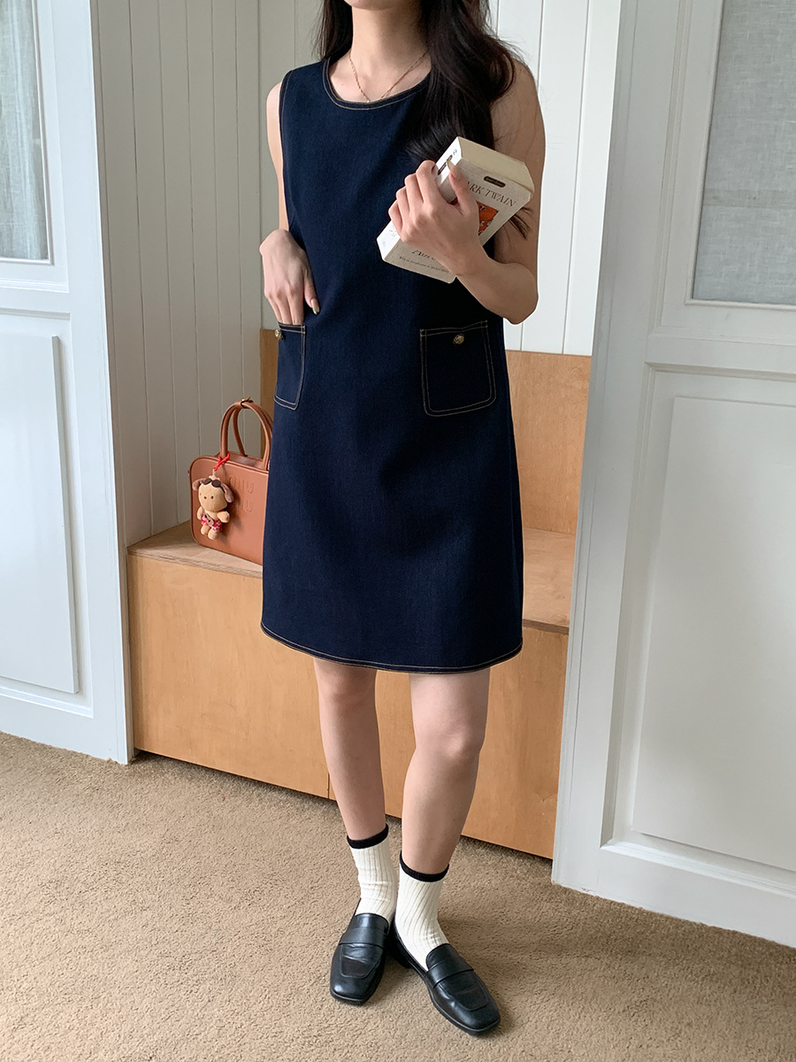 https://fulmo-img-server.com/denimmode/e75e3a39-0009-47d7-9467-c79e1f950bfc.jpg