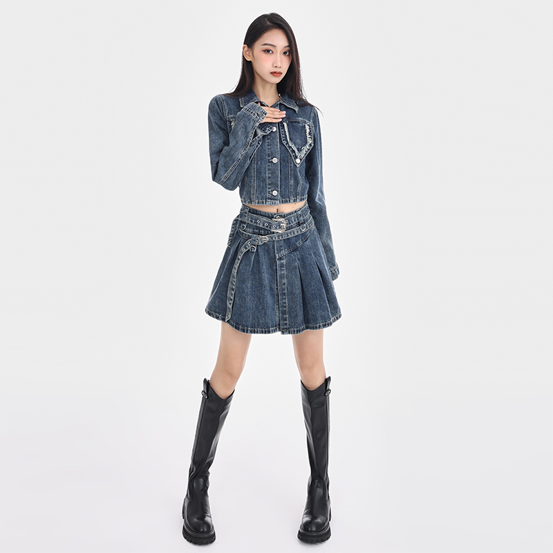 デニムセットアップ クロップド丈デニムジャケット＆プリーツスカート